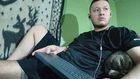 hot_guy36 online show from April 5, 2026, 3:53 pm