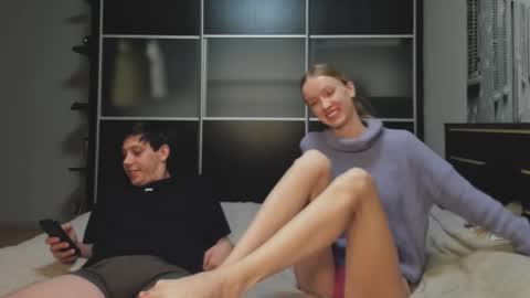 Angel and Max FANSLY - hot ho online show from September 18, 2025, 8:11 pm