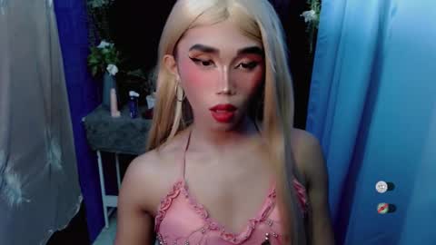 Snapshot of hot_khianna chatting on February 22, 2026, 12:04 pm Khianna online show from February 22, 2026, 12:04 pm