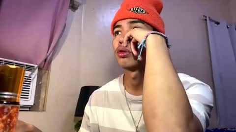 hot_kianxx online show from May 8, 2026, 9:36 am