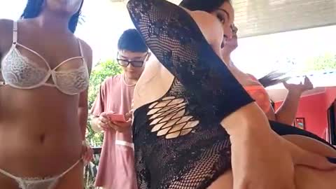 Snapshot of hot_kittens_xxx chatting on February 27, 2026, 3:12 pm kittens online show from February 27, 2026, 3:12 pm