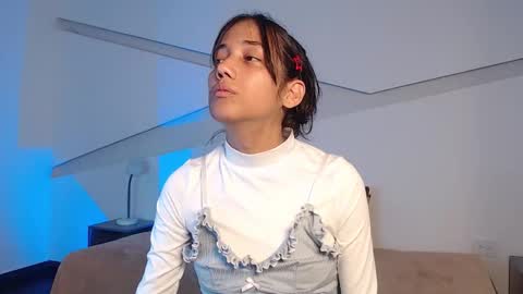 Alana online show from January 6, 2026, 9:07 pm