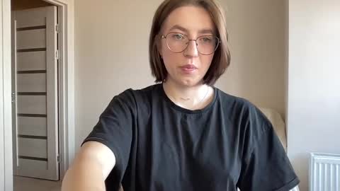 Lina online show from December 13, 2024, 10:30 am