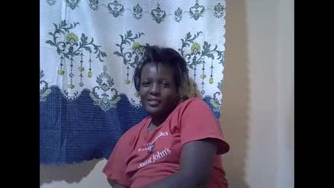 RAYLAH online show from December 5, 2025, 3:04 am