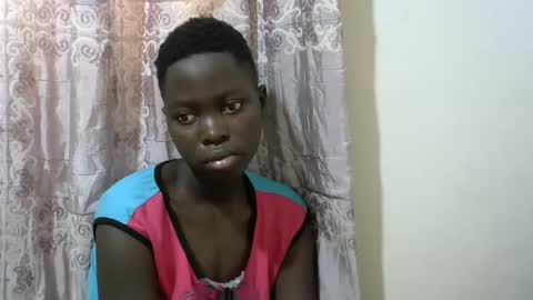 hot_shawrry online show from February 5, 2025, 7:18 am