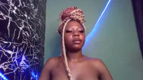 Snapshot of hot_stellaa chatting on February 12, 2025, 10:24 am Stella online show from February 12, 2025, 10:24 am