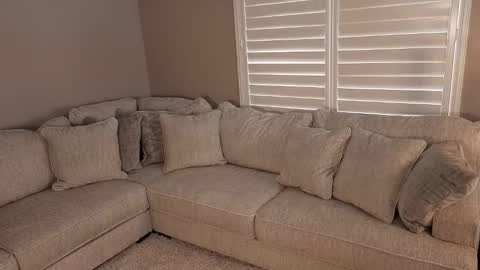 Snapshot of hot_wife_amber chatting on February 15, 2026, 7:32 pm Hot Wife hotwife sexy new milf highclass brunette bigboobs natural mature online show from February 15, 2026, 7:32 pm