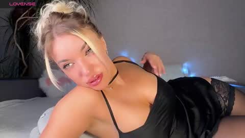 Alika online show from October 5, 2025, 2:32 am