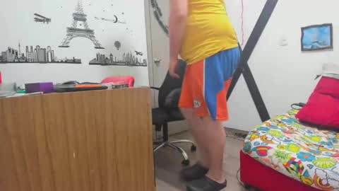 hotandfierylatinos online show from February 15, 2025, 9:38 am