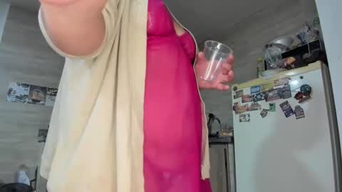 hotandfierylatinos online show from September 23, 2025, 9:34 am