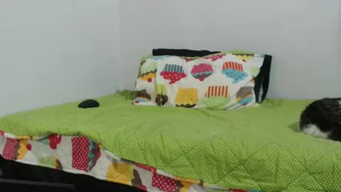 Hot and PowerHOPE U MISS ME online show from January 14, 2025, 3:43 am