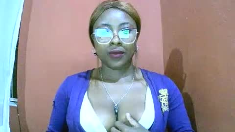 hotarian1 online show from June 4, 2026, 7:25 am