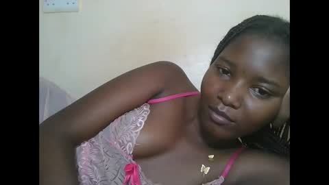 love online show from November 9, 2025, 6:06 pm