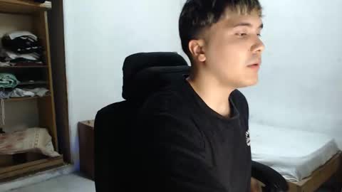 hotbaby6900 online show from January 5, 2026, 5:27 pm