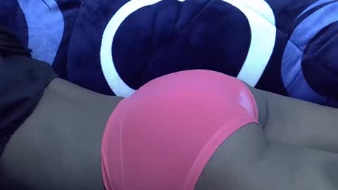 hotberry_7 online show from November 3, 2025, 2:02 am