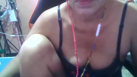 Snapshot of hotbetty_45 chatting on January 23, 2025, 2:23 am hotbetty_45 online show from January 23, 2025, 2:23 am