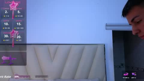 hotboy21_ online show from September 19, 2025, 4:14 am