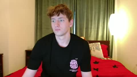 Hotboyshorny online show from January 18, 2026, 5:44 am