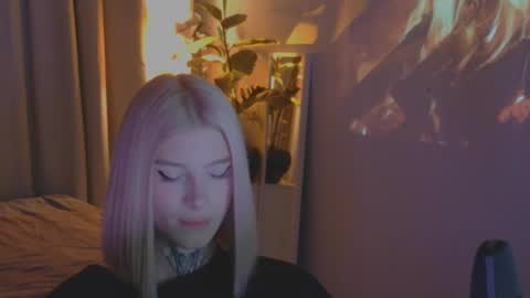 Snapshot of hotchubently chatting on March 6, 2025, 12:09 pm hotchubently online show from March 6, 2025, 12:09 pm