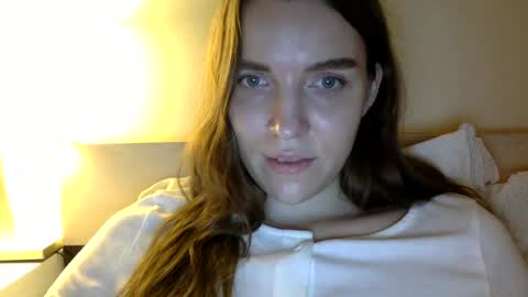 Snapshot of hoteffy chatting on December 21, 2024, 7:27 pm effy online show from December 21, 2024, 7:27 pm