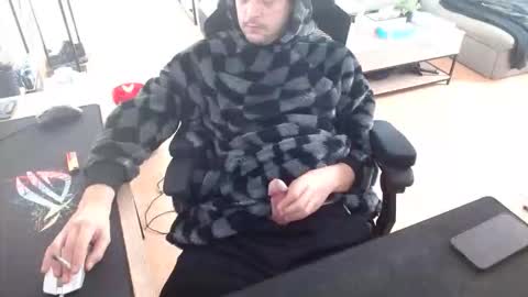 Snapshot of hotfilled chatting on November 9, 2025, 2:15 pm Mephisto667 online show from November 9, 2025, 2:15 pm