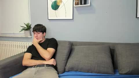 QUENTIN online show from November 22, 2025, 6:45 am