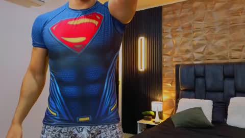 felipe  marcello online show from February 17, 2025, 7:31 pm