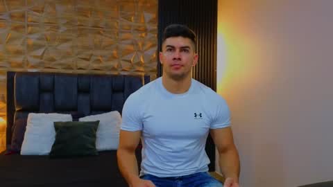 felipe  marcello online show from February 19, 2025, 4:22 pm