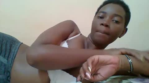 Queen online show from March 6, 2025, 4:19 am