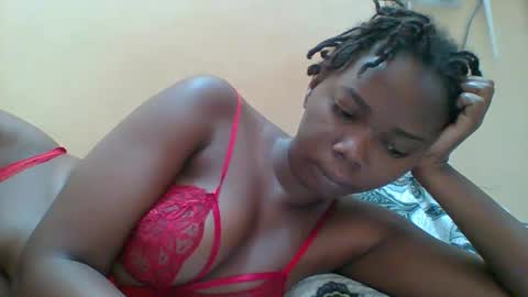 Queen online show from February 15, 2026, 7:27 am