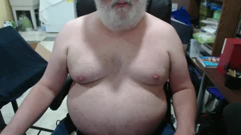 Snapshot of hotgrandpa594u chatting on October 3, 2025, 4:15 pm hotgrandpa594u online show from October 3, 2025, 4:15 pm