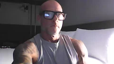 Hotguy4u2see online show from June 10, 2026, 10:41 pm