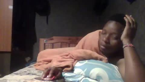 Snapshot of hotguyy001 chatting on February 23, 2025, 2:07 am hotguyy001 online show from February 23, 2025, 2:07 am