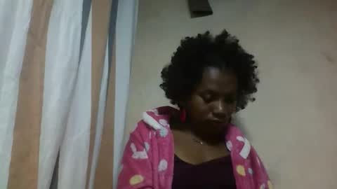 Snapshot of hotiesveronique chatting on September 8, 2025, 6:07 pm veronique online show from September 8, 2025, 6:07 pm