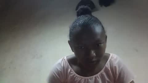 Snapshot of hotiesveronique chatting on September 18, 2025, 3:08 am veronique online show from September 18, 2025, 3:08 am