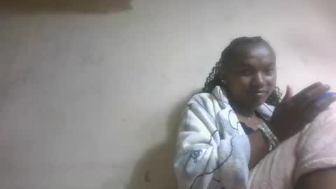 Snapshot of hotiesveronique chatting on October 16, 2025, 7:31 am veronique online show from October 16, 2025, 7:31 am