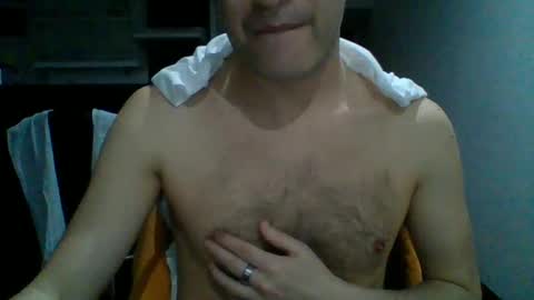 hottitan  twitter Marianoshcam online show from November 18, 2025, 3:23 am