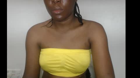 hotjessie0 online show from March 1, 2026, 5:42 am