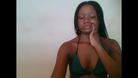 Snapshot of hotjeylee chatting on March 12, 2025, 10:59 am LOYCE online show from March 12, 2025, 10:59 am