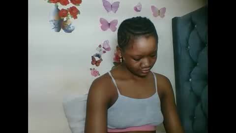 Snapshot of hotjeylee chatting on September 30, 2025, 10:04 pm LOYCE online show from September 30, 2025, 10:04 pm