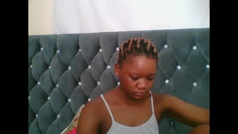 LOYCE online show from January 13, 2026, 9:25 am