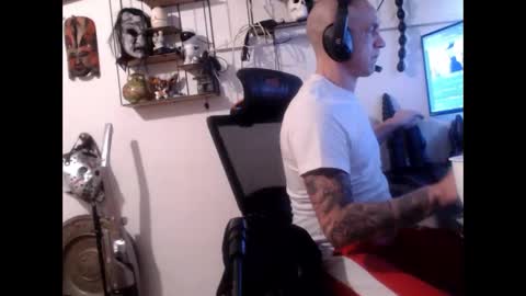 Snapshot of hotkinkytat chatting on March 12, 2025, 3:29 pm hotkinkytat online show from March 12, 2025, 3:29 pm