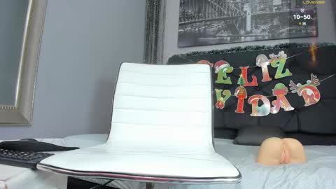 Hotkoljei online show from December 27, 2024, 8:13 am