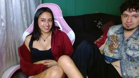 Eevee  Zoro online show from May 15, 2026, 10:50 pm