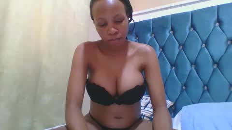 hotlove255 online show from September 10, 2025, 5:40 am