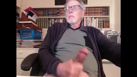 Snapshot of hotlux_54 chatting on October 11, 2025, 1:09 pm hotlux_54 online show from October 11, 2025, 1:09 pm