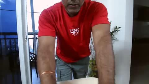 hotm_on_cam online show from March 2, 2025, 12:54 pm