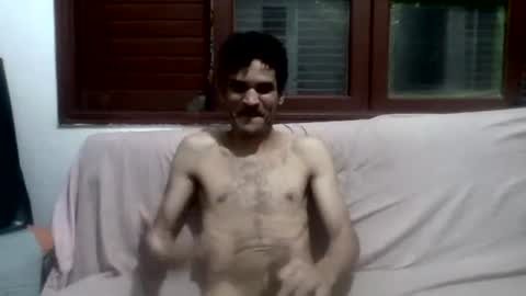 hotmansexy10 online show from April 17, 2026, 10:35 pm