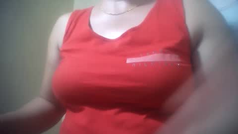 Snapshot of hotmatureladyxxx chatting on November 19, 2025, 7:19 am hotmatureladyxxx online show from November 19, 2025, 7:19 am