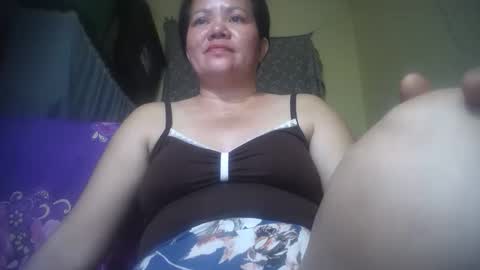 Snapshot of hotmatureladyxxx chatting on February 8, 2026, 9:40 pm hotmatureladyxxx online show from February 8, 2026, 9:40 pm